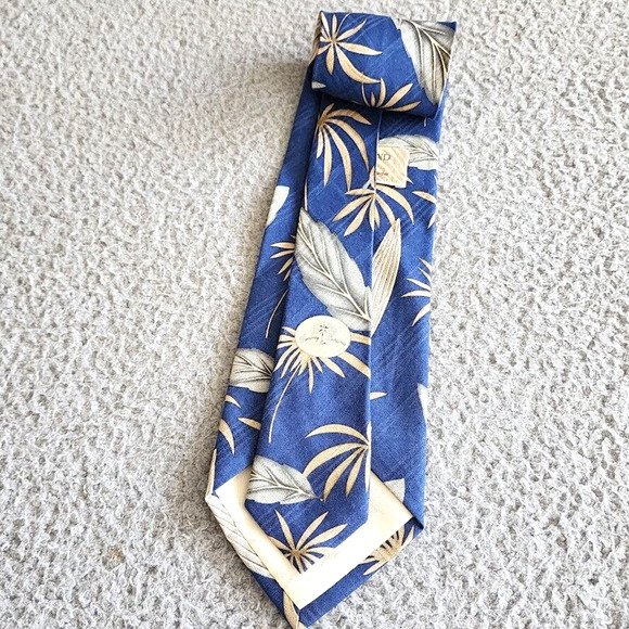 Tommy Bahama Necktie Mens 57"L Blue Tropical Print Silk Hand Made Grandpacore - Picture 4 of 14